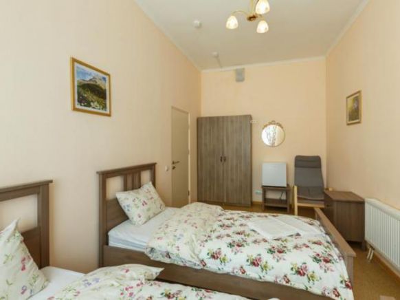 Фотография номера гостиницы Отель Золотая Осень