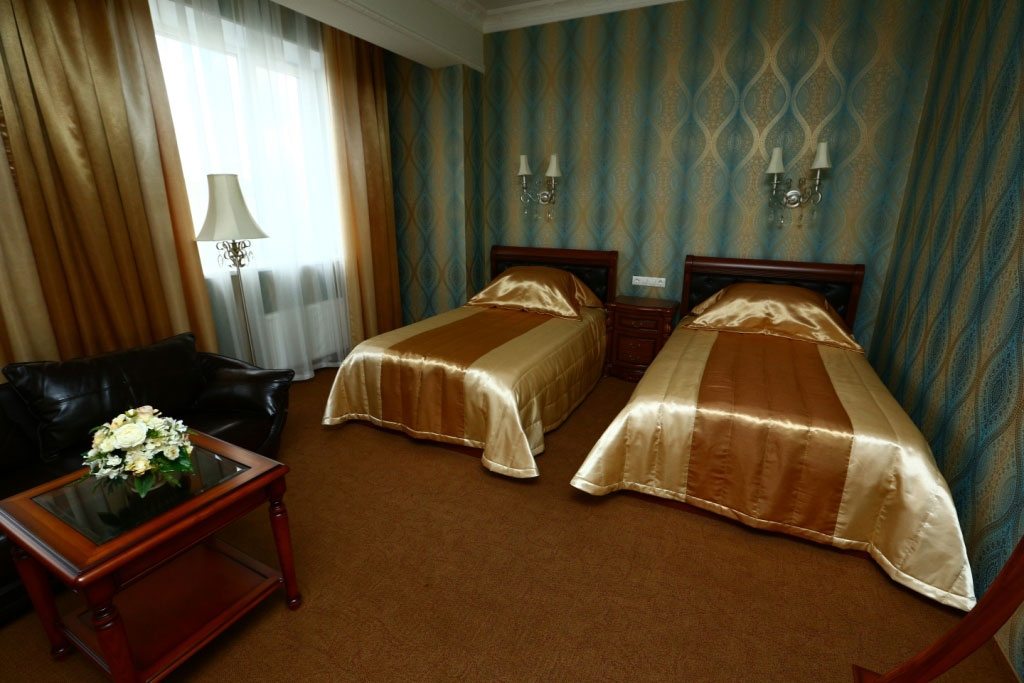 Сьюит (De Lux) гостиницы Ваш Отель, Южноуральск