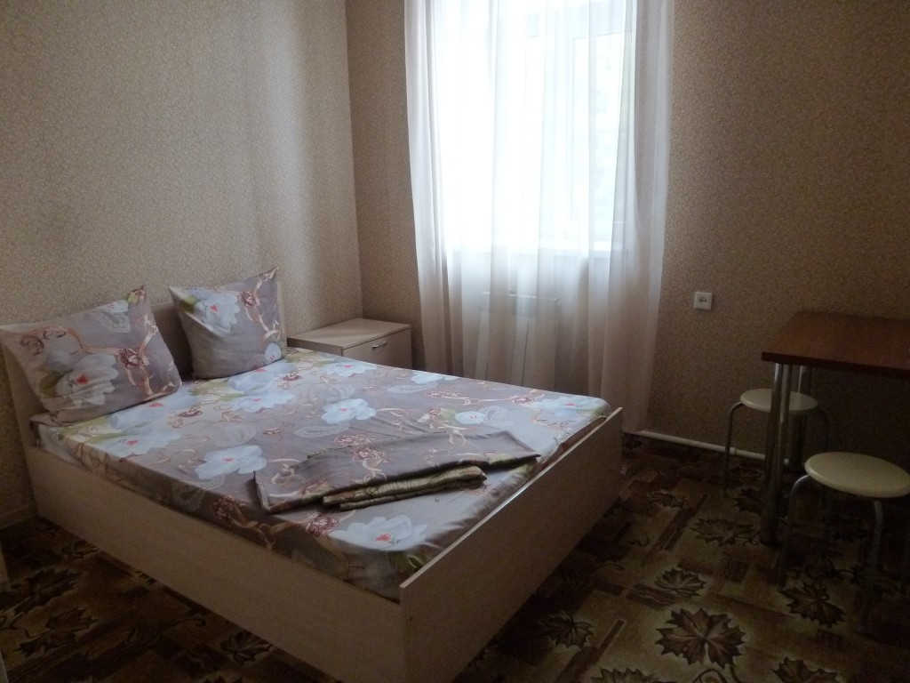 Двухместный (Стандарт Бюджет с двуспальной кроватью) гостиницы Победа, Астрахань