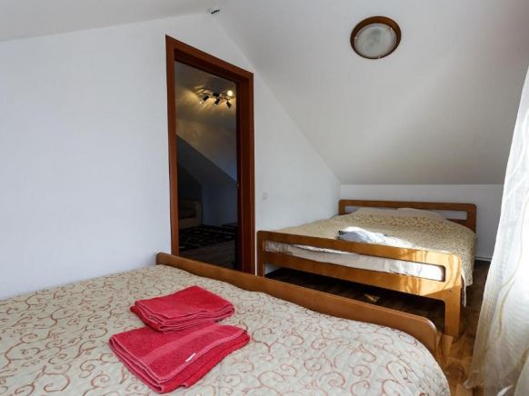 Фотография номера базы отдыха Ерёмина Гора