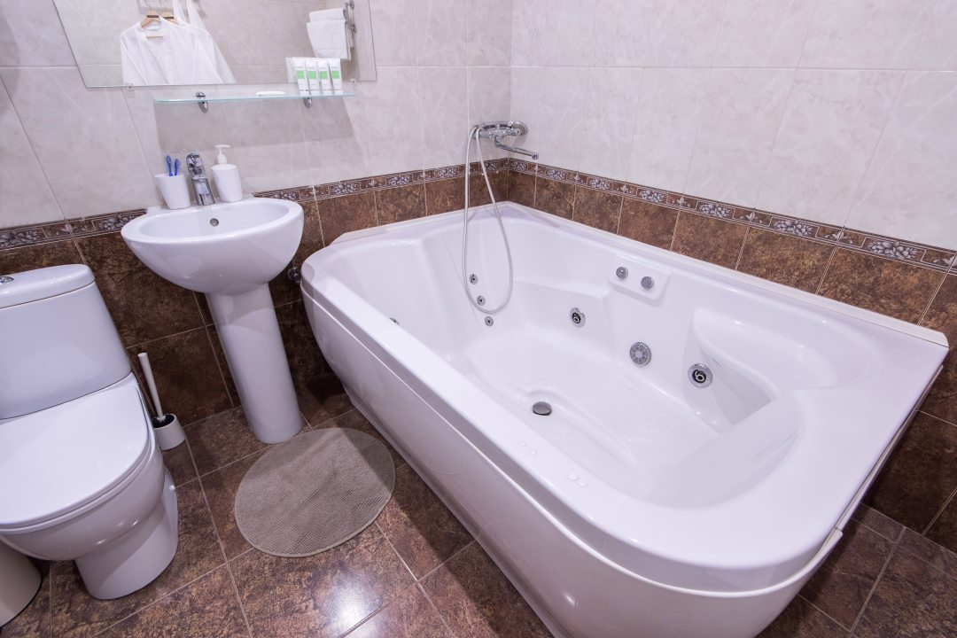 Гидромассажная ванна/джакузи, LUNA Hotel Krasnodar