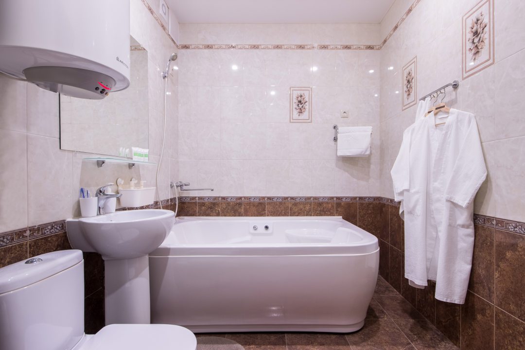 Гидромассажная ванна/джакузи, LUNA Hotel Krasnodar