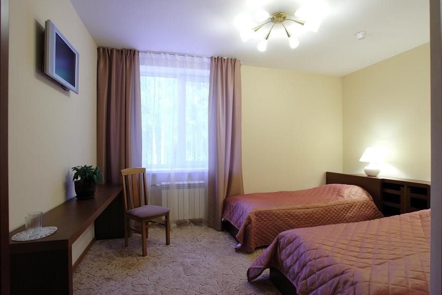 Двухместный (С 2 отдельными кроватями) отеля Коробицыно Каскад