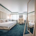 Номер Романтический