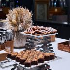 Завтрак в формате шведский линии, Отель Восток