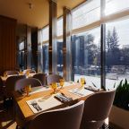 Ресторан, Отель Восток