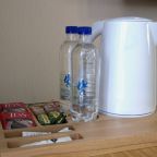 В каждом номере есть чайная станция