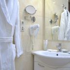 Люкс (Junior Suite), Гостиница Нефтяник