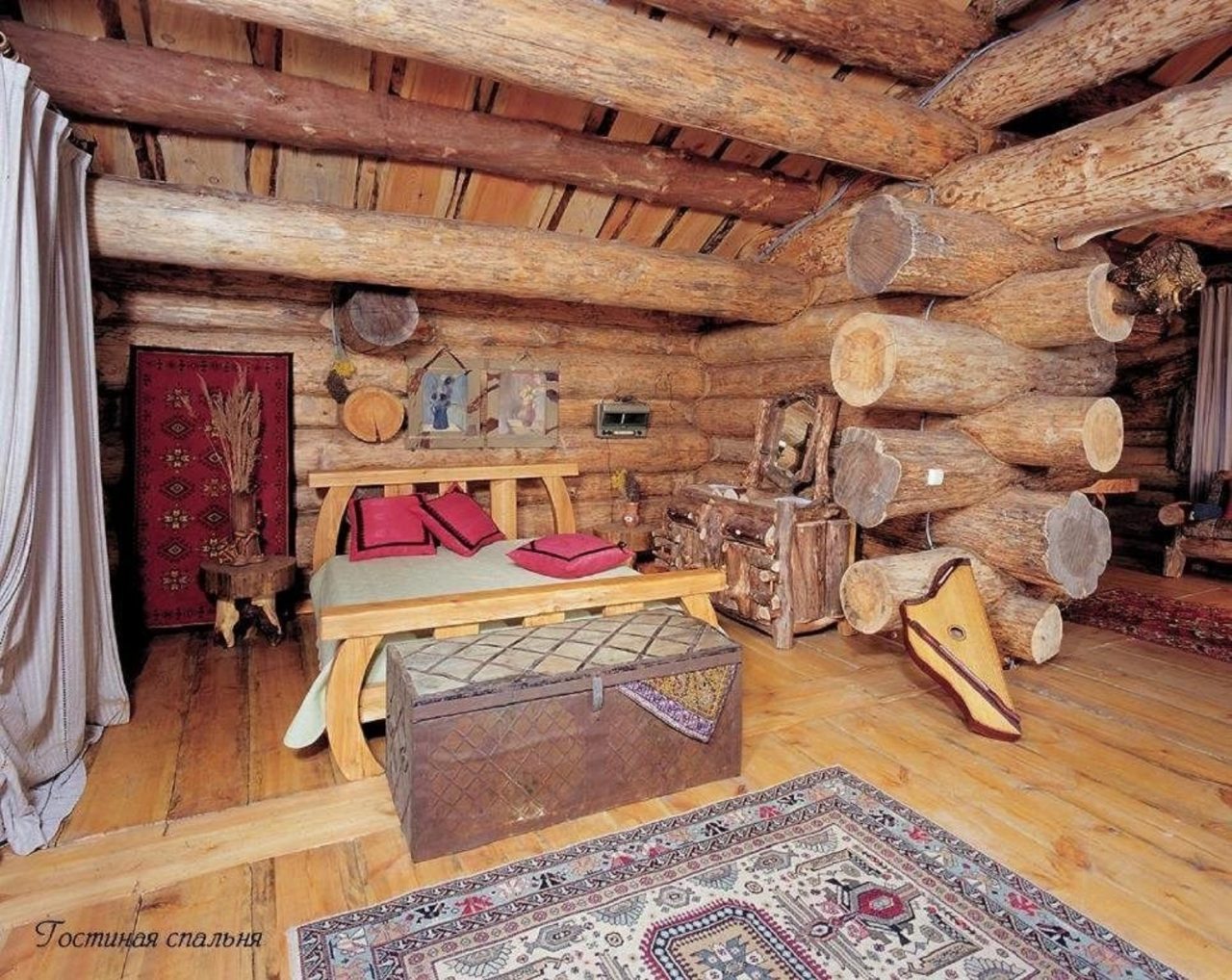 Шале (Пахта), Шале-Отель Таёжные дачи