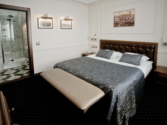 Фотография номера гостиницы Октябрьская