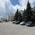 Парковка, Гостиница Октябрьская