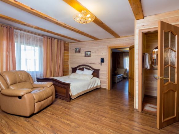 Фотография номера гостиницы Крестовая падь