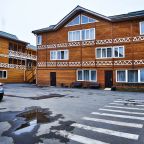 Парковка, Отель Крестовая Падь