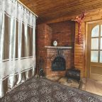 Дом (Комфорт (ул. Гудина, д. 13г)), Гостевой дом Лоцман