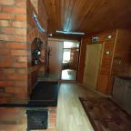 Дом (Комфорт (ул. Гудина, д. 13г)), Гостевой дом Лоцман