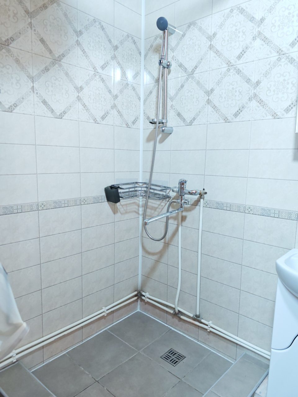 Дом (Комфорт (ул. Гудина, д. 13г)), Гостевой дом Лоцман