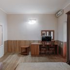 Трёхместный и более (Коттедж с дополнительным местом), Гостиница Голубая Волна