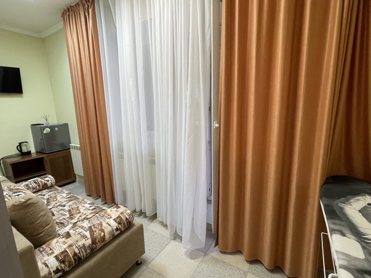 Полулюкс (Номер 9), Гостиница Георгиевская