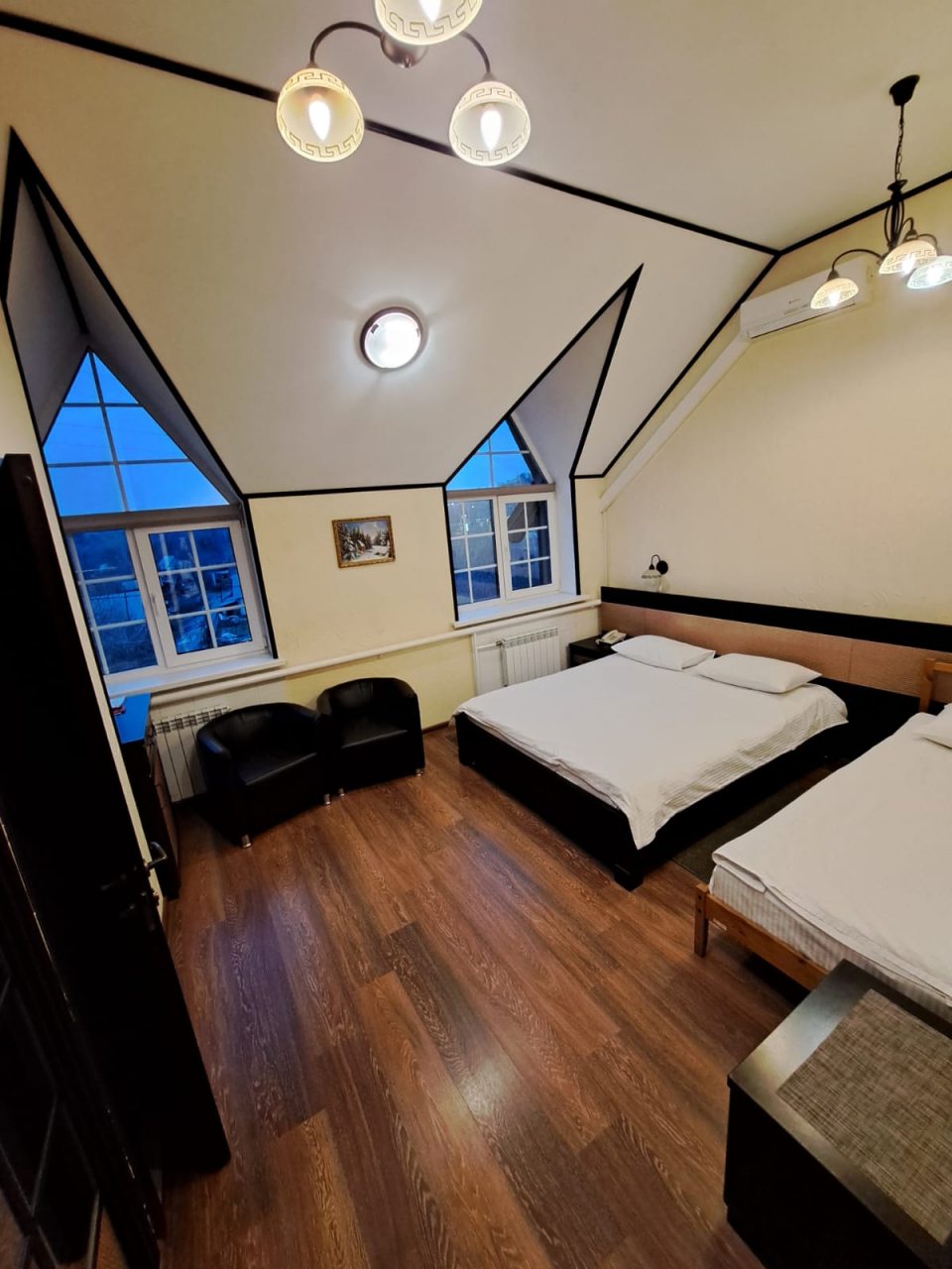 Семейный, Гостиный двор Алтай