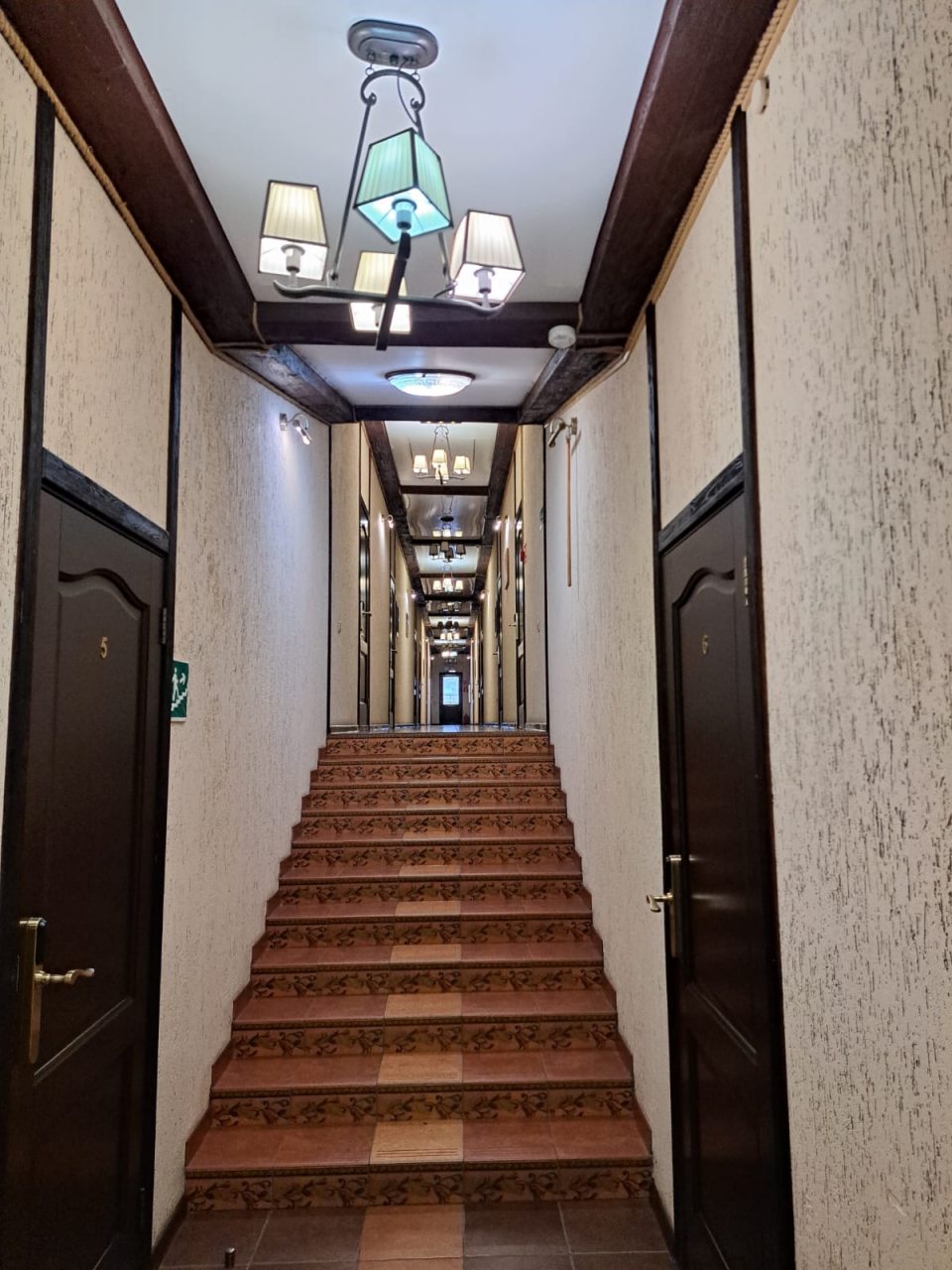 Трехместный, Гостиный двор Алтай