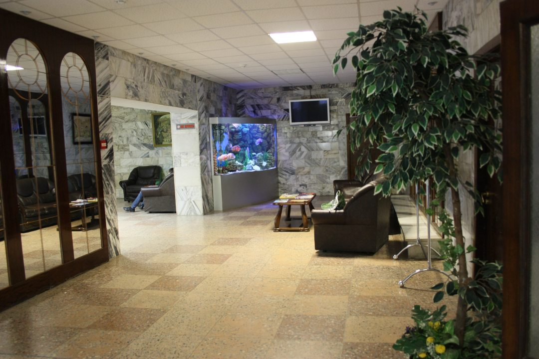 Холл гостиницы Приокская 3*, Калуга. Гостиница Приокская