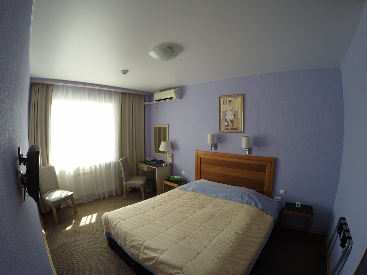 Двухместный (1 категория, С 1 двуспальной кроватью) гостиницы Аванта, Владивосток