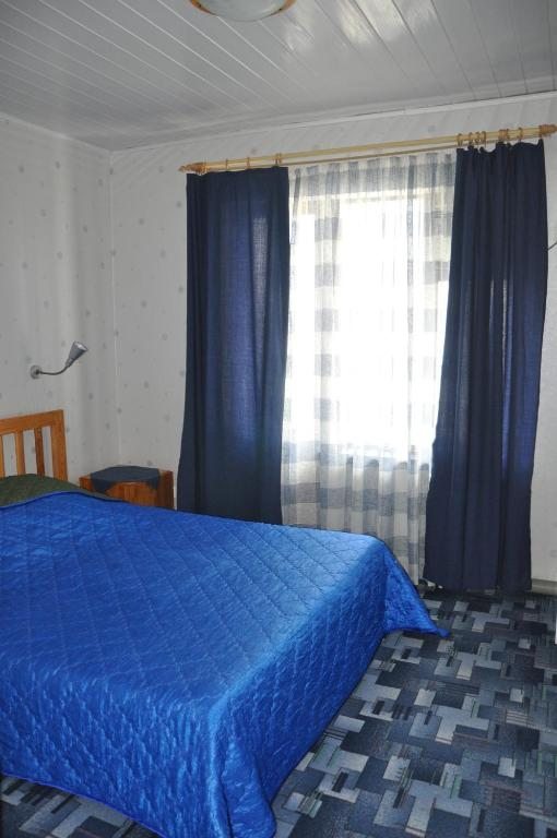 Двухместный (Двухместный номер с 1 кроватью и балконом) гостевого дома Кипарис, Бетта, Краснодарский край