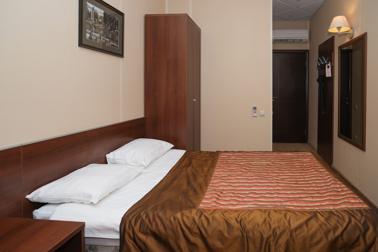 Эконом с окном