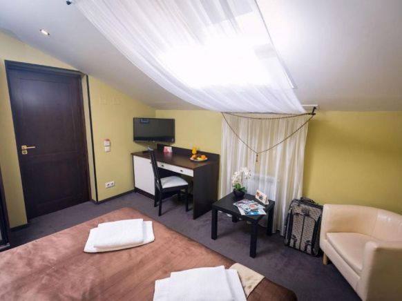 Фотография номера гостиницы История