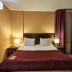 Номер с двуспальной кроватью.