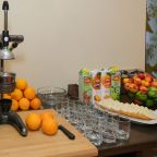 Завтрак «шведский стол».