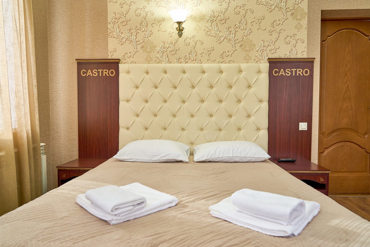 Двухместный (Cтандарт), Гостиница Castro