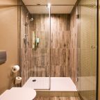 Номер (Стандарт Плюс с двуспальной кроватью), Отель Рэдди