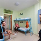 Номер (Кровать в общем 4-местном номере для мужчин и женщин), Abraham Hostel Jerusalem