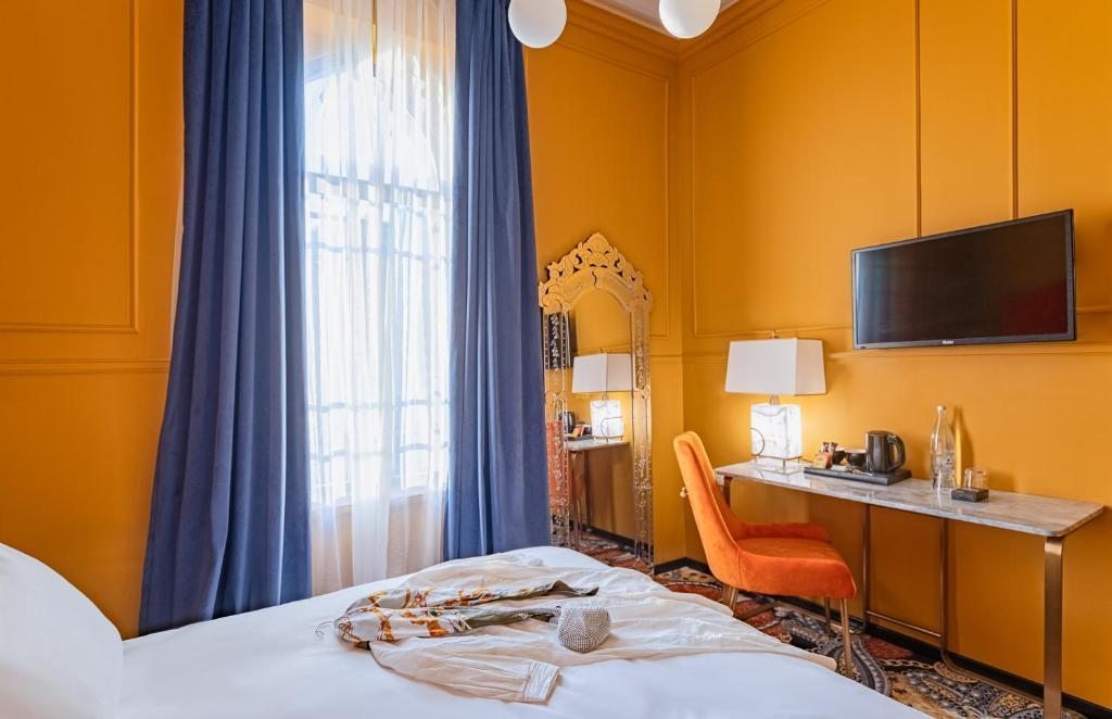Двухместный (Улучшенный двухместный номер с 1 кроватью или 2 отдельными кроватями) отеля Arcadia Ba'Moshava - Boutique Hotel, Иерусалим
