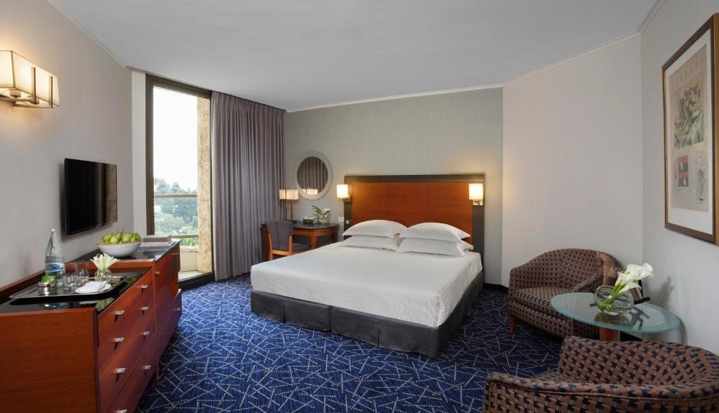 Двухместный (Стандартный двухместный номер с 1 кроватью или 2 отдельными кроватями) отеля Inbal Jerusalem Hotel, Иерусалим
