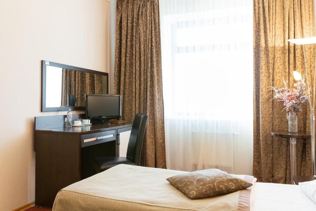 Двухместный (Стандартный двухместный номер с 2 отдельными кроватями) отеля Резидент, Дубна, Московская область