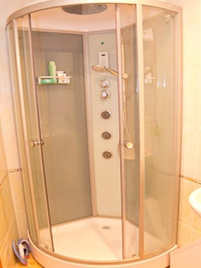 Ванная комната в номере гостиницы Патриот, Белгород. Гостиница Патриот