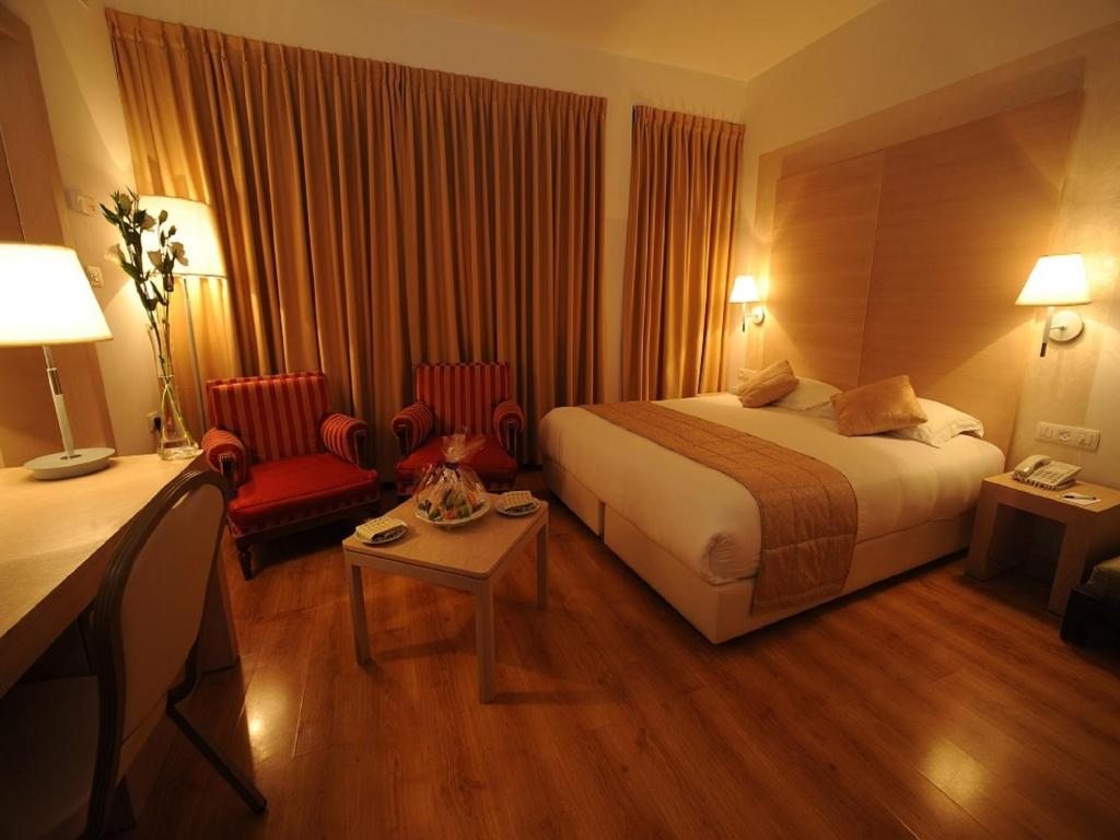 Двухместный (Стандартный двухместный номер с 2 отдельными кроватями) отеля Legacy Hotel, Иерусалим
