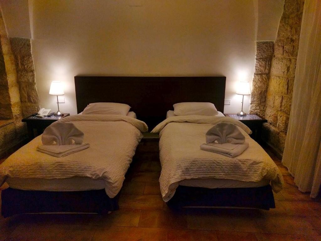 Апартаменты (Апартаменты с 2 спальнями) отеля St. George’s Cathedral Pilgrim Guesthouse – Jerusalem, Иерусалим