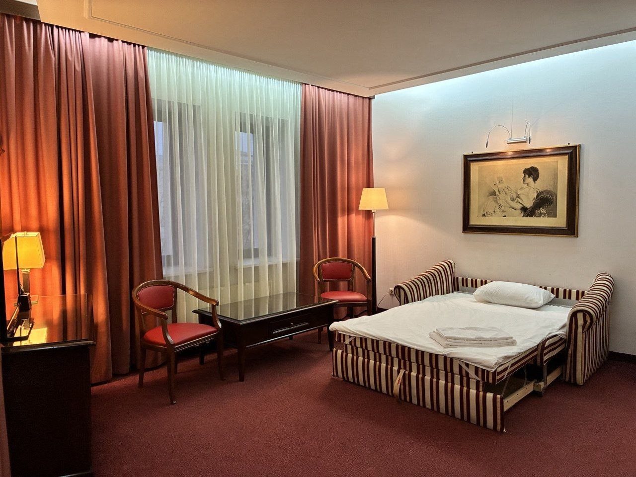 Номер Люкс с дополнительным спальным местом