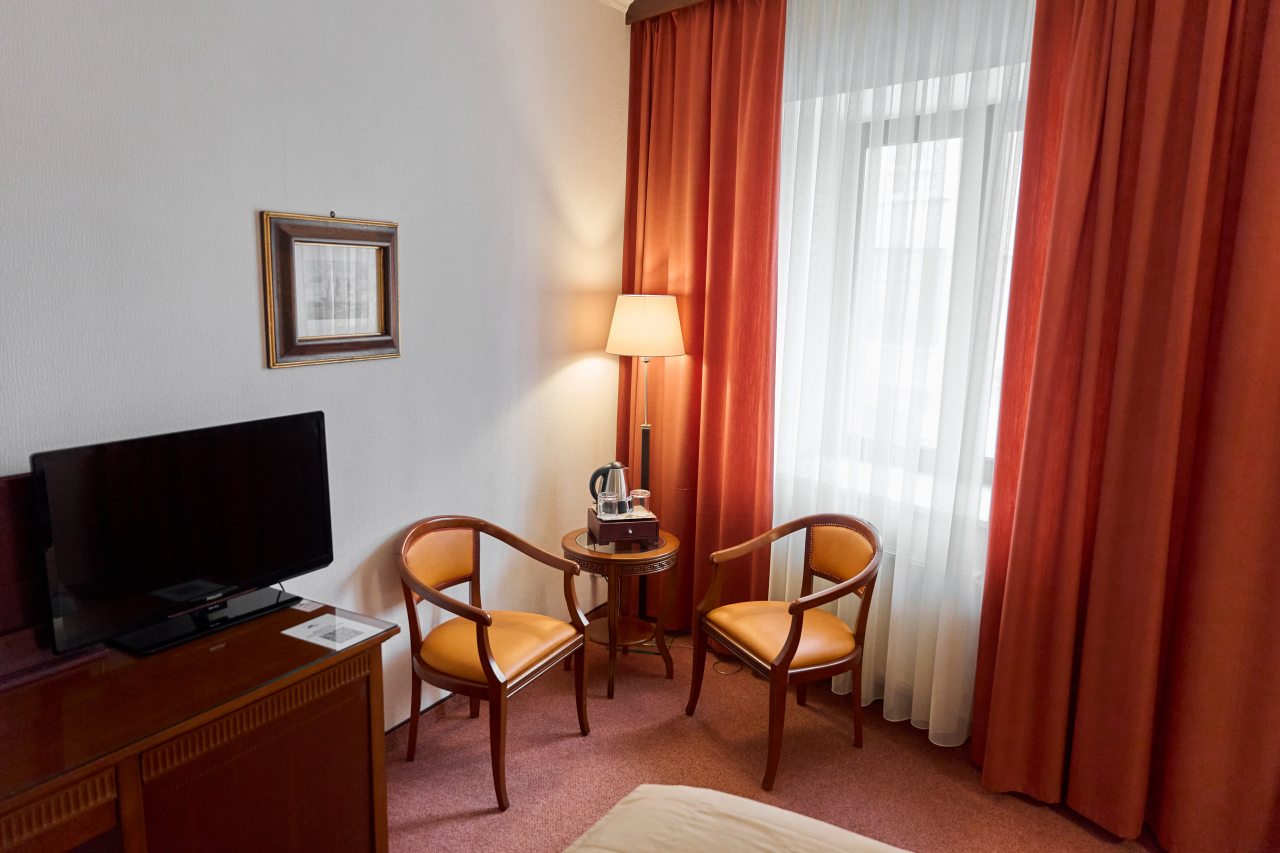 Двухместный (Стандартный  номер с 1 кроватью(standard double room)), Отель АРТ