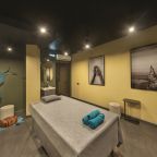 Крытый бассейн, Гостиница Аванта