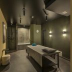 Крытый бассейн, Гостиница Аванта