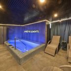 Крытый бассейн, Гостиница Аванта