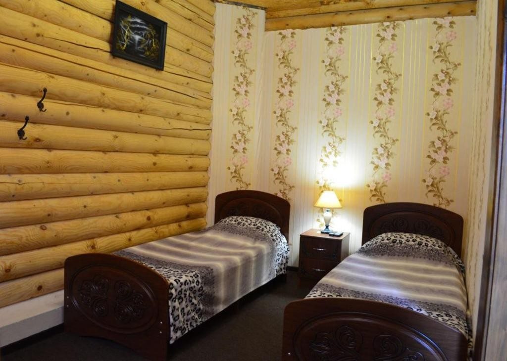 Двухместный (Стандартный двухместный номер с 2 отдельными кроватями) отеля Казачок, Невинномысск