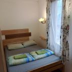 Семейный (Семейный номер №2, двухместный. Корпус "Свои-2"), Хостел Свои