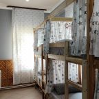 Восьмиместный (Спальное место в дамском 8-миместном номере. №5, Корпус "Свои-2"), Хостел Свои