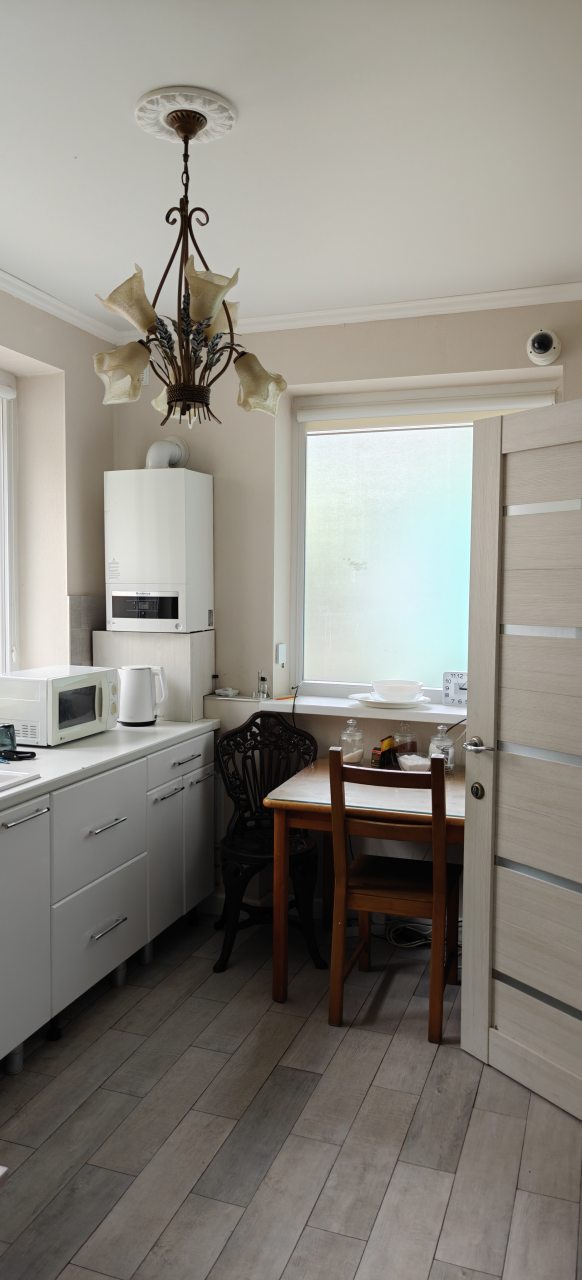 Четырехместный Женский (Кровать, номер №7/1), Хостел Свои