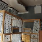 Люкс (Семейный/Друзья, Шестиместный № 4), Хостел Свои